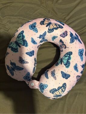 Butterfly Print Travel Neck Pillow - Pink